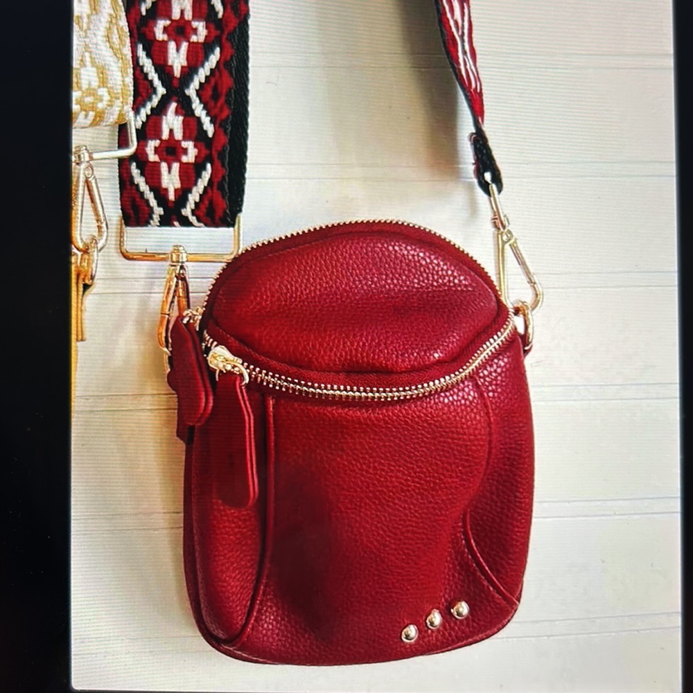 Ellie Crossbody Bag in Red Vegan Leathet